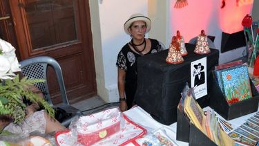 La Feria Bicentenaria llenó de música, arte y comida la noche del domingo