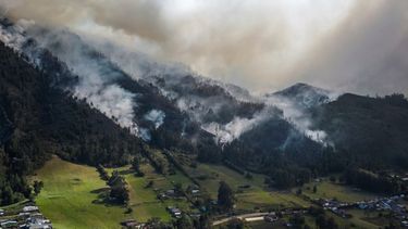 Colombia está preocupada por los focos de incendios desperdigados en su geografía.