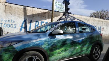 Salí pituco, que el auto de Google fotografía San Juan