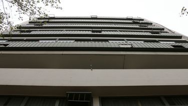 Una mole abandonada en el medio de la ciudad