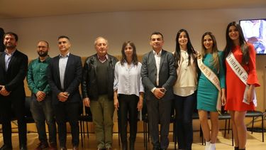 Atención chicas y músicos: están abiertas las inscripciones para de Embajadoras y Revelaciones