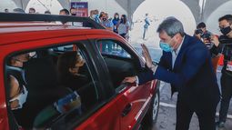 El AutoVac arrancó con todo contra el coronavirus en San Juan: mirá cómo es El AutoVac arrancó con todo contra el coronavirus en San Juan: mirá cómo es