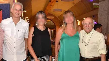 Manuel Manilov (a la derecha), junto a su hijo Ricardo, ambos reconocidos traumatólogos de San Juan.