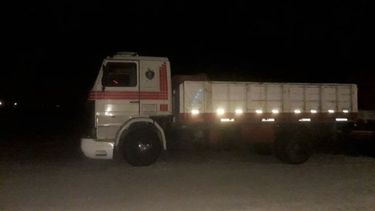 Camioneros santafecinos falsificaron los certificados de hisopado y entraron a San Juan