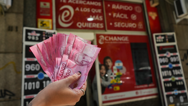 Tiempo de San Juan en Chile: qué conviene usar a la hora de pagar tus compras