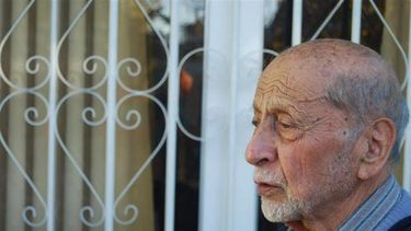 La medecina de Leónidas Escudero, leído por Tom Lupo