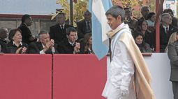 Una multitud vivió el tradicional desfile en honor a la Patria
