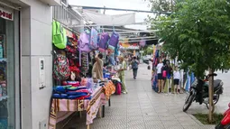 Preocupación en el comercio de Villa Krause por los gigantes que pagan hasta $10.000.000 en alquiler y afectan al negociante chico Preocupación en el comercio de Villa Krause por los gigantes que pagan hasta $10.000.000 en alquiler y afectan al negociante chico