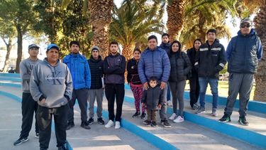 Se autoconvocaron vecinos desocupados en la plaza de Jáchal en busca de trabajo