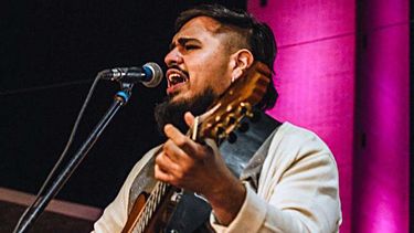 Un ‘diablito’ que canta como los ángeles