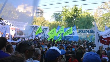 Marcha contra la reforma laboral en San Juan: la voz de dirigentes gremiales que participaron en la movilización