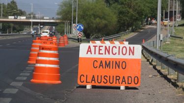 Cuidado: están reparando una arteria muy transitada de la circunvalación