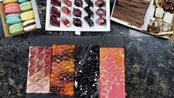 El pastelero sanjuanino de otro planeta que la rompe en plena cuarentena