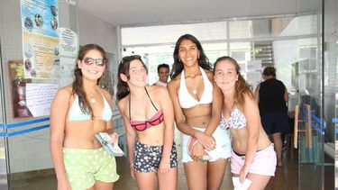 Mucho color y buena onda en las pileteras sanjuaninas