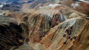 Recalculando Pascua-Lama: subterránea y con otro nombre