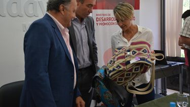 Entregaron maquinarias e insumos del Plan Nacional de Economía Social Creer y Crear