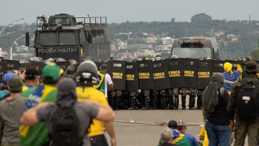 El Tribunal Supremo de Brasil ordenó al Ejército desmantelar todos los campamentos bolsonaristas