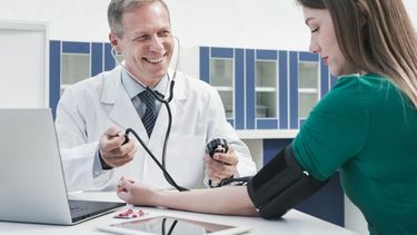 En Rivadavia continúan dando atención médica gratis: mirá donde