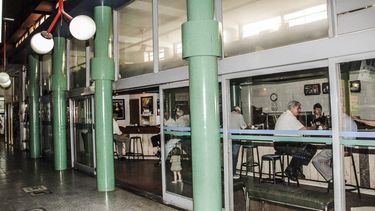 El último café en barra de la Ciudad