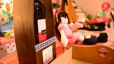 Héctor Agüero, el carpintero pocitano que sorprende con sus creaciones