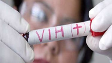 Cine debate para concientizar sobre el VIH/ Sida