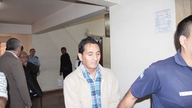 Acusado de abusar de su hijastra: La cuidé como si fuera mía Acusado de abusar de su hijastra: La cuidé como si fuera mía