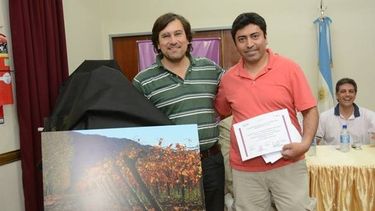Fotógrafos locales, premiados por sus obras de Miradas del Vino