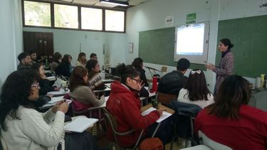 Furor por la diplomatura en Educación Sexual Integral laica para docentes