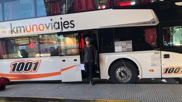 Dio negativo el test del pasajero que encendió las alarmas en el colectivo en el que viajan tres sanjuaninos repatriados
