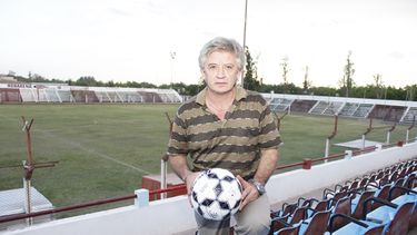 Las tres vidas de Roquiño, de la celeste y blanca a Tribunales