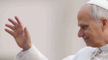 El papa León XIV cuestionó a los líderes que justifican la guerra en nombre de Dios