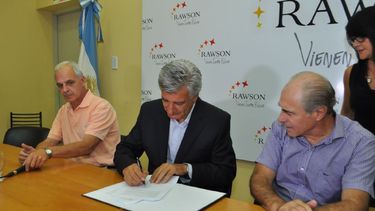 Rawson: un paso más para la obra de entubamiento de calle General Acha