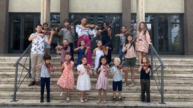 Niños y jóvenes violinistas brindarán conciertos en el Teatro del Bicentenario
