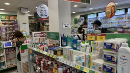 El Gobierno apunta a que la mayor competencia ayude a bajar los precios en remedios y alimentos. El Gobierno apunta a que la mayor competencia ayude a bajar los precios en remedios y alimentos.