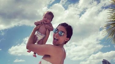 Las primeras fotos de Bella, la hija de la sanjuanina que triunfa en Panamá