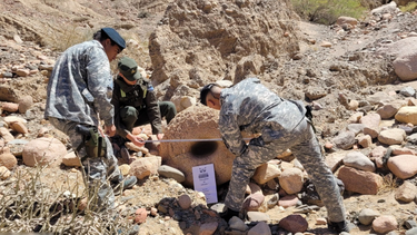 Impactante hallazgo arqueológico en Jáchal: descubrieron antiguos morteros indígenas