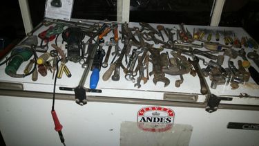 Detienen a tres menores con herramientas robadas Detienen a tres menores con herramientas robadas