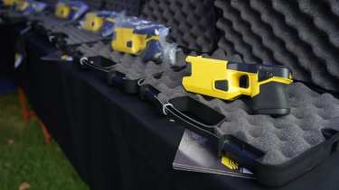 Un grupo especial de la Policía sanjuanina usará las pistolas Taser desde la semana que viene