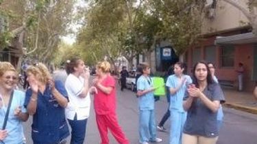 Paro con guardias mínimas en el Sanatorio Mayo