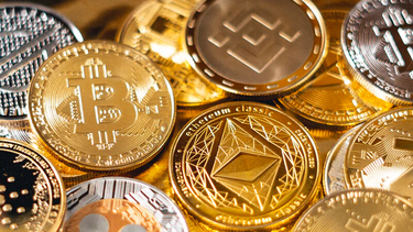 Fuerte caída de una de las criptomonedas más importantes