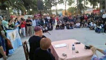 Bergman tuiteó su visita a Jáchal e Iglesia