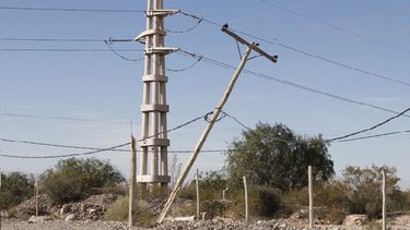 Viento Zonda: Hasta el momento, 5 mil usuarios sin luz