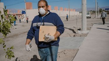 La curiosa forma del IPV para entregar casas en plena pandemia en Rawson