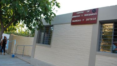 El Centro de Jubilados Dignidad y Justicia estrenó nuevo edificio