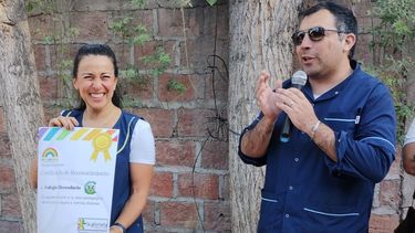 El emotivo reconocimiento de la comunidad LGBTIQ+ para una escuela sanjuanina