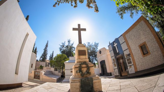Un paseo diferente en San Juan: necroturismo por el cementerio, ¿de qué se trata?