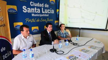Santa Lucía vivirá la primera carrera pedestre nocturna