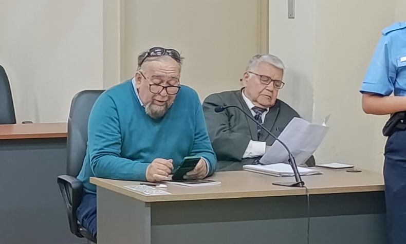 Abogados César Jofré y Carlos Reinoso.