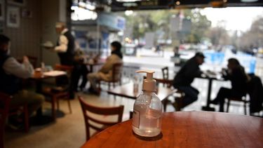 En casa solos o con algunos amigos: así pasan los sanjuaninos el 20 de Julio