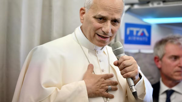 León XIV le pidió a Trump que no ataque Venezuela, pero se abrió a las sanciones económicas